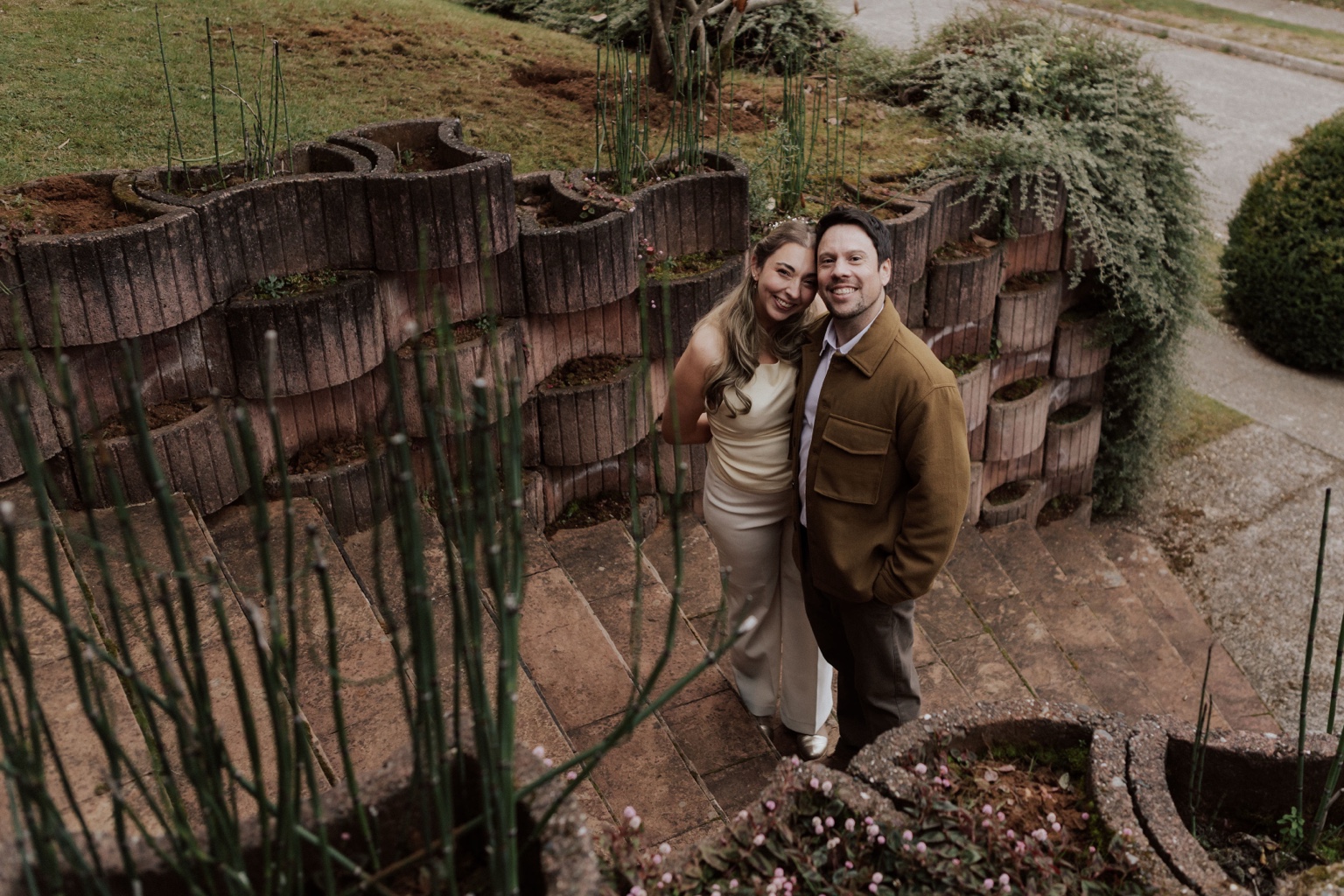 Juntos en el jardín